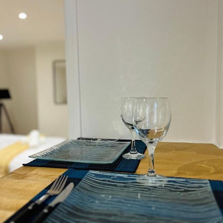 La Ruche Arrageoise - Parking Gratuit - Cozy - Grand Lit - Long Sejour Apartment Arras Exterior photo