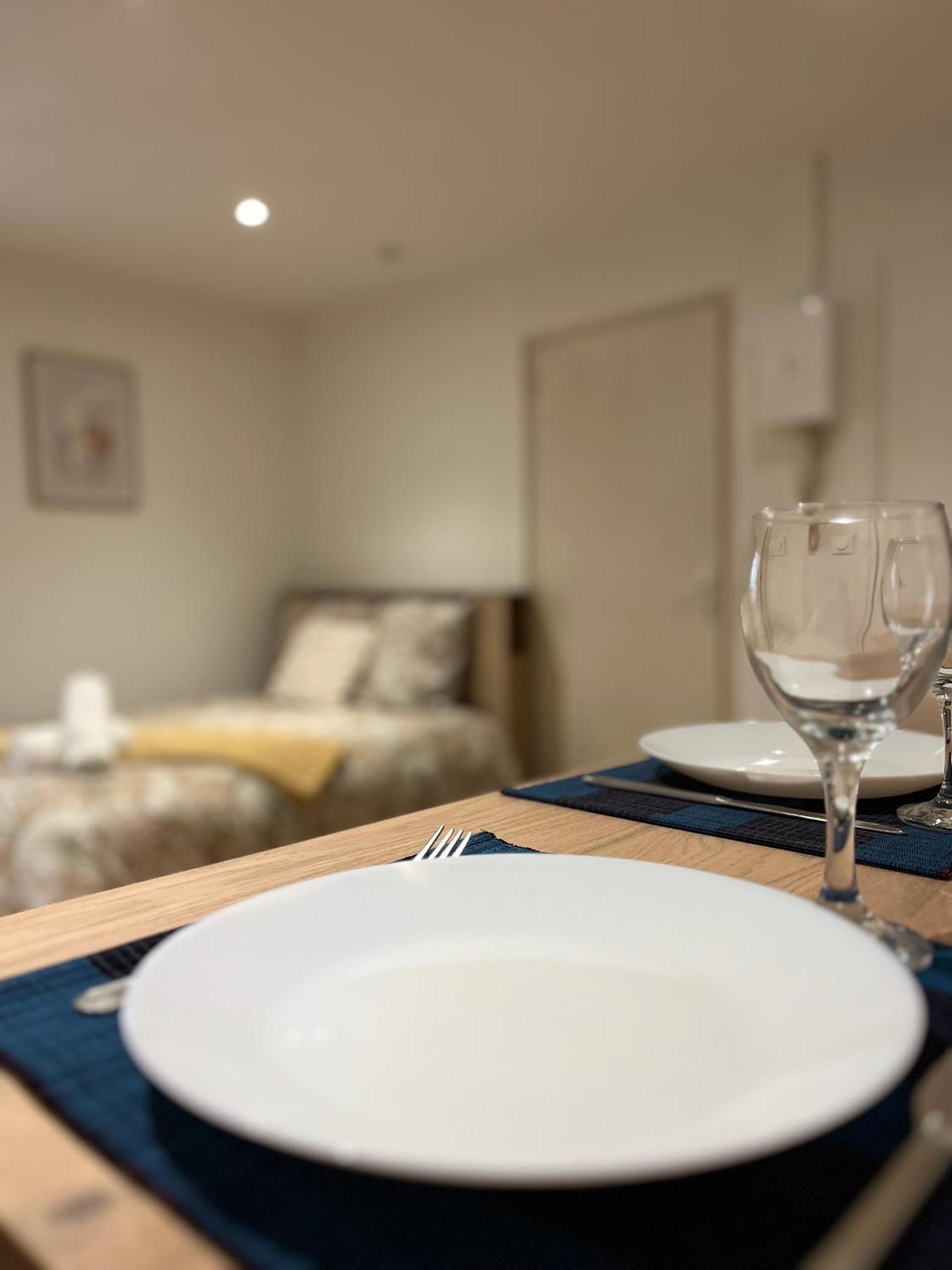 La Ruche Arrageoise - Parking Gratuit - Cozy - Grand Lit - Long Sejour Apartment Arras Exterior photo
